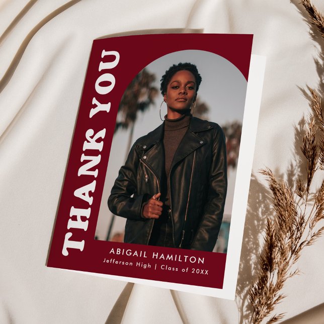 Tarjeta De Agradecimiento Offset Burgundy Arch 4 Graduación de fotos (Subido por el creador)