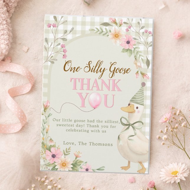 Tarjeta De Agradecimiento One Silly Goose Gingham Pink Floral Birthday (Subido por el creador)