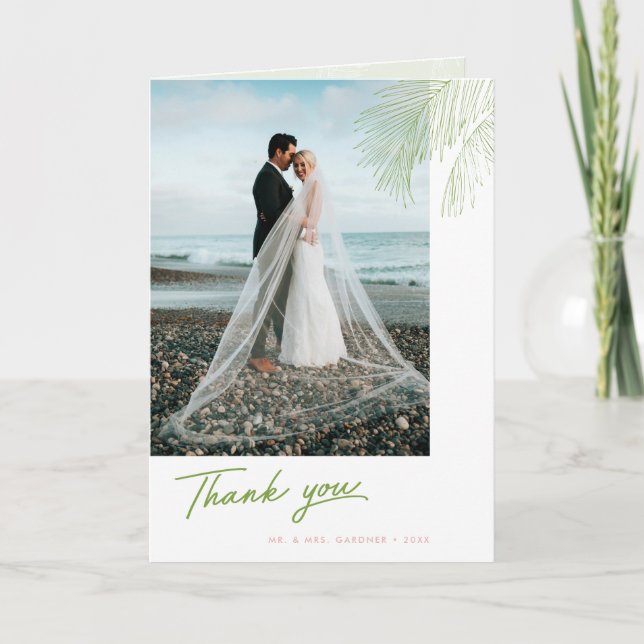 Tarjeta De Agradecimiento Palmeras verdes y rosas dejan una boda tropical en (Anverso)