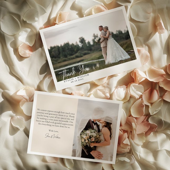 Tarjeta De Agradecimiento Pareja de Boda Fotográfica Minimalista (Leave a lasting impression and express your thanks in a truly special and meaningful way.)