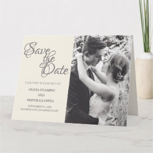 Tarjeta De Agradecimiento Pareja de recién casados besándose en monocromo