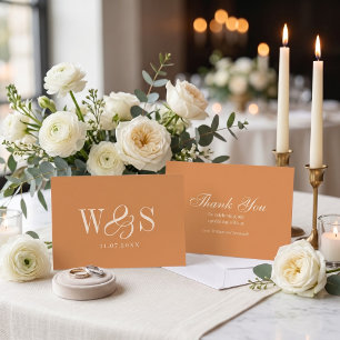 Tarjeta De Agradecimiento Parejas de novios iniciales elegantes mostaza