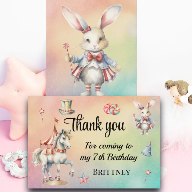 Tarjeta De Agradecimiento Pastel arcoiris con animales Séptimo Cumpleaños (Subido por el creador)