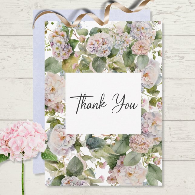 Tarjeta De Agradecimiento Pastel Rústico Hidrangea Monograma Floral Blanco (Subido por el creador)