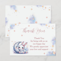 Pequeño conejito blanco y luna de plata.