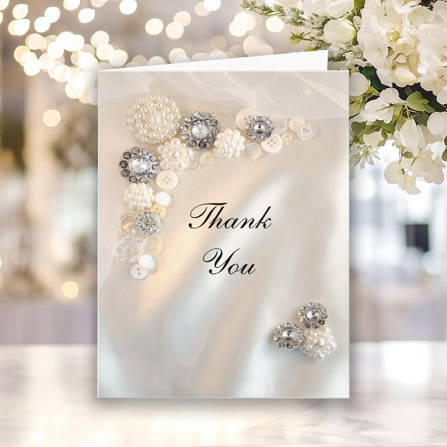 Tarjeta De Agradecimiento Perla falsa y botones de diamante gracias vertical (Subido por el creador)