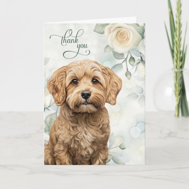 Tarjeta De Agradecimiento Perro Cockapoo con Rosas Blancas y Verde Salvia (Anverso)