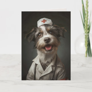 Tarjeta De Agradecimiento Perro gracioso trabajando como enfermera con tarje