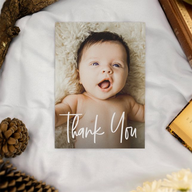 Tarjeta De Agradecimiento Personalizado moderno para el manejo de documentos (Vertical thank you photo baby shower card. Modern design and customizable.)