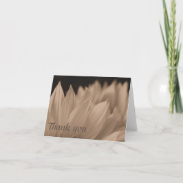 Tarjeta De Agradecimiento Pétalos de flores en Sepia