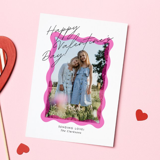Tarjeta De Agradecimiento Pink Wavy Frame Valentine’s Day Photo Card (Subido por el creador)