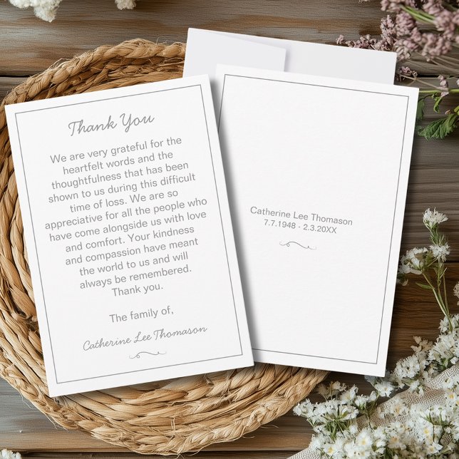 Tarjeta de agradecimiento plana para funeral con e (Elegant Script Simple Funeral Flat Thank You Card
)