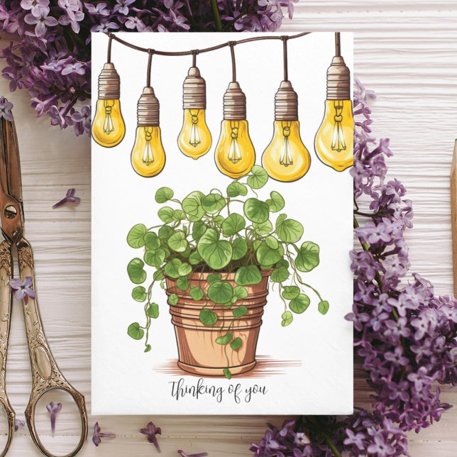 Tarjeta De Agradecimiento Planta con luces de cadena de jardín (Cue leafy plant with garden bulbs on a customizable greeting card.  Illustrations inside. )
