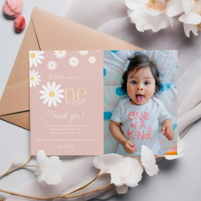 Tarjeta de agradecimiento por el primer cumpleaños (Subido por el creador)