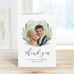 Tarjeta de agradecimiento por la boda elegante Wre<br><div class="desc">Boda de caligrafía simple y moderna Gracias tarjeta con una corona de flores de color agua verde de la rama de olivo. Para una personalización más avanzada de este diseño,  haga clic en el botón "Personalizar" de arriba. También están disponibles los elementos coincidentes.</div>