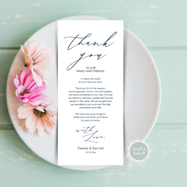 Tarjeta de agradecimiento por la configuración del (Wedding Brunch, Lunch, Dinner Place Setting Thank You Card, Modern Minimalist Script, in Navy Blue)