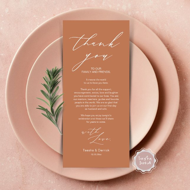 Tarjeta de agradecimiento por la configuración del (Wedding Brunch, Lunch, Dinner Place Setting Thank You Card, Modern Minimalist Script, in copper rust)