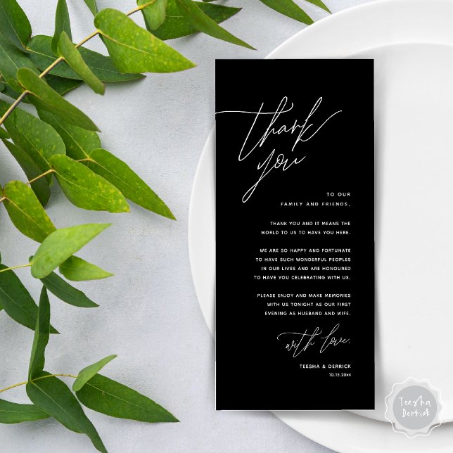 Tarjeta de agradecimiento por la configuración del (Romantic Minimalist Wedding Dinner Place Setting Thank You Card, in Classy Black)