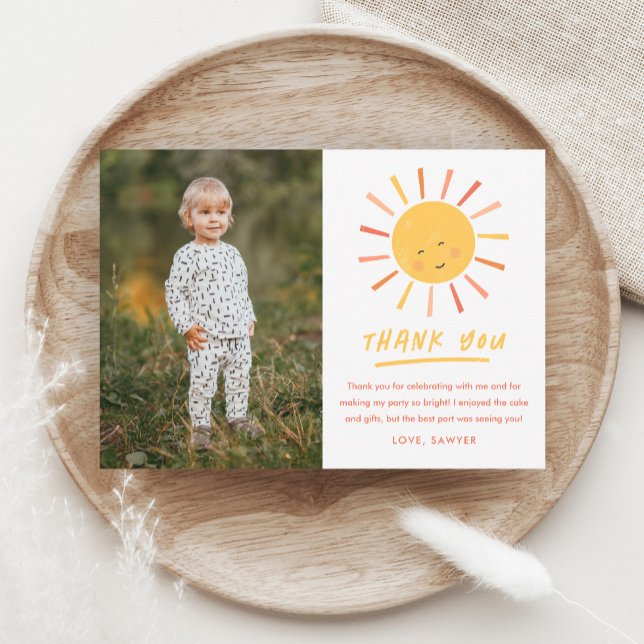Tarjeta De Agradecimiento Primer viaje alrededor del cumpleaños de la foto d (Hand-drawn modern sun illustration photo kids birthday party thank you note card.)