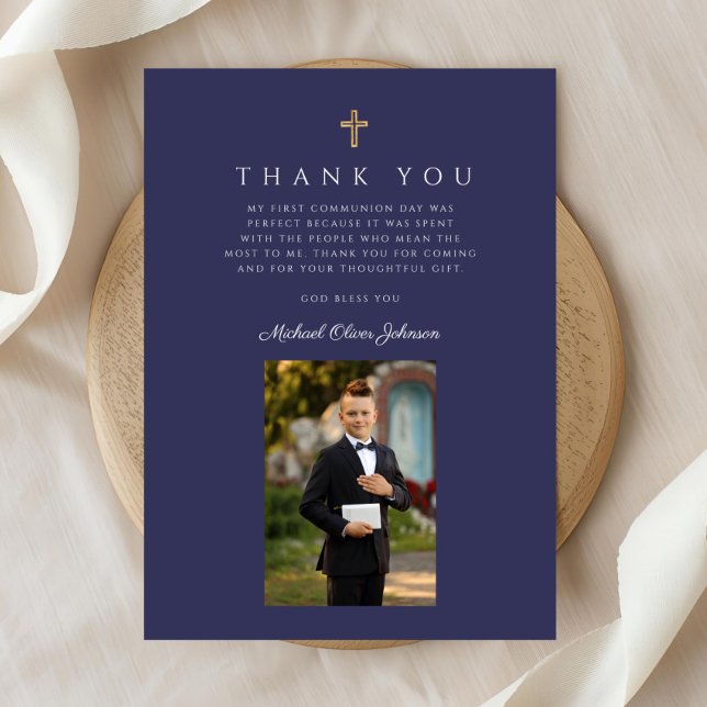 Tarjeta De Agradecimiento Primera comunicación de foto de Navy Blue Cross Bo (Navy Blue Cross Boy Photo First Communion Thank You Card)