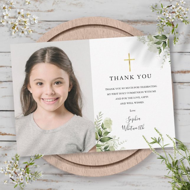 Tarjeta De Agradecimiento Primera foto de la comunidad sagrada sobre la vege (First Holy Communion Rustic Greenery Photo Thank You Card)