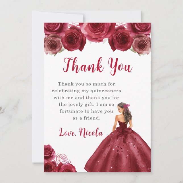 Tarjeta De Agradecimiento Princesa con vestimenta roja Quinceanera Gracias (Anverso)