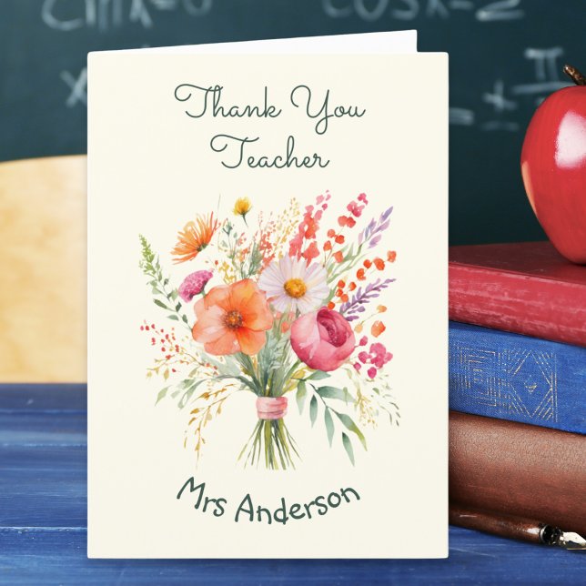 Tarjeta De Agradecimiento Profesora personalizada de Flores de Bouquet Flora (A personalized card with 'Thank You Teacher' words and picture of a hand-tied bouquet of flowers)