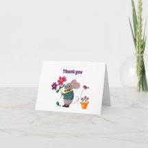 Ratón Pequeño y Lindo con Flores