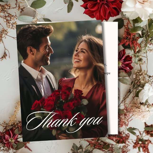 Tarjeta De Agradecimiento Rosa rojo romántico  profundo boda fotográfico de  (Subido por el creador)