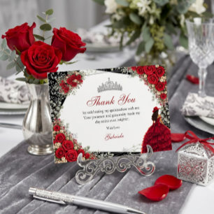 Tarjeta De Agradecimiento Rosas Elegantes Rojas y Tiara de Plata Quinceañera