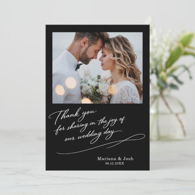 Tarjeta De Agradecimiento Script Modern Wedding 2 Photos Thank You Card (Anverso de pie)