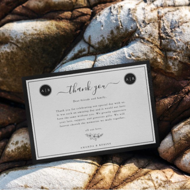 Tarjeta De Agradecimiento Sencillo Elegante en Blanco y Negro (Subido por el creador)