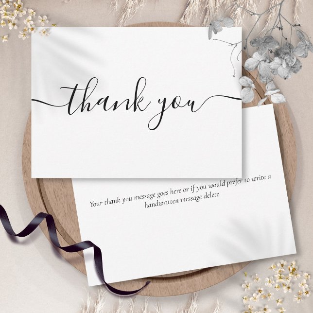 Tarjeta De Agradecimiento Simple y elegante guión negro (Simple Modern Elegant Black Script Thank You Card)