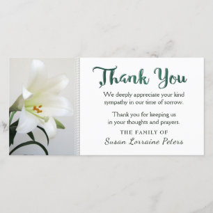 Tarjeta De Agradecimiento Simplicidad floral de Lirio Blanco Gracias Familia