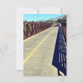 Tarjeta De Agradecimiento Sombra en un puente peatonal