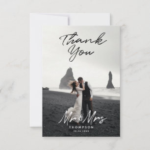 Tarjeta De Agradecimiento Sr. Sra. Modern Black White Script Boda Foto