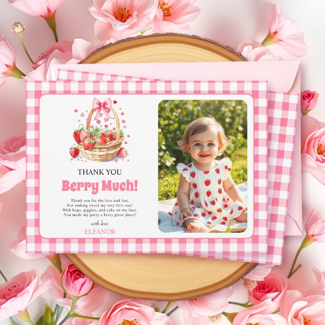 Tarjeta De Agradecimiento Strawberries, pink bow Berry First Birtday photo (Subido por el creador)