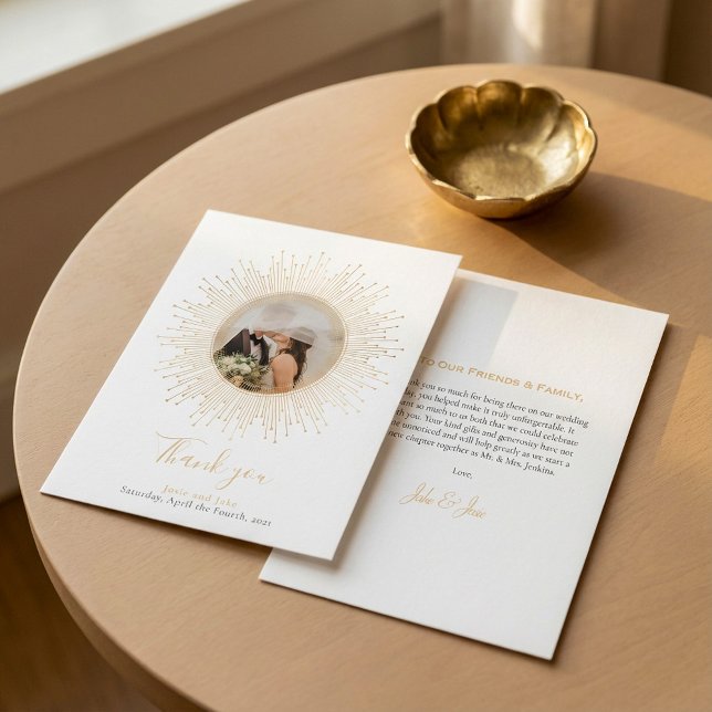 Tarjeta De Agradecimiento Su foto, boda de marcos de bonito de oro vintage (Your photo, vintage gold pretty frame wedding thank you card.)