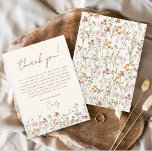 Tarjeta De Agradecimiento Terracota de ducha de novia del Boho Wildflower<br><div class="desc">Exprese su gratitud con nuestra tarjeta Terracotta Wildflower Bridal Shower Esta hermosa tarjeta de diseño captura la esencia del encanto de la naturaleza, con flores silvestres vibrantes en un cálido telón de fondo de terracota. Las delicadas flores silvestres simbolizan la belleza y la singularidad de cada momento compartido durante la...</div>
