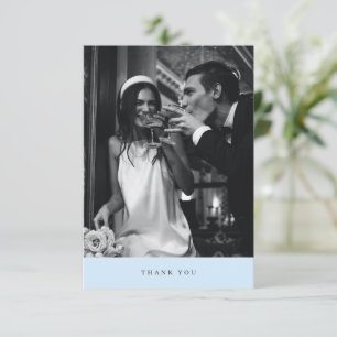 Tarjeta De Agradecimiento Tipografía moderna elegante foto boda azul suave