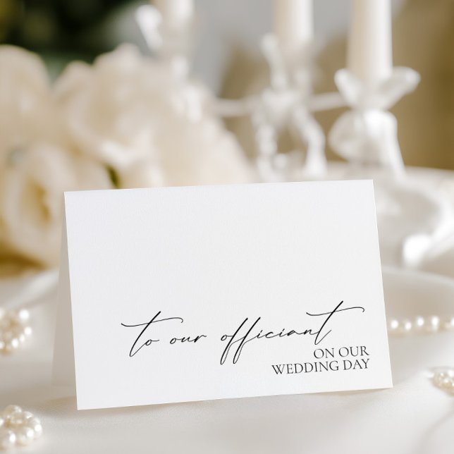 Tarjeta De Agradecimiento "To Our Officiant On Our Wedding Day" Card (To Our Officiant On Our Wedding Day" Card)