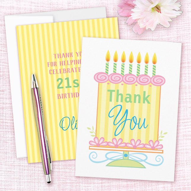 Tarjeta De Agradecimiento Torta de cumpleaños floral de bonito (Subido por el creador)