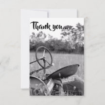 Tractor en Long Grass Gracias Cartas