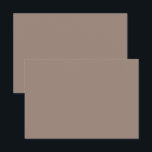 Tarjeta De Agradecimiento una pared marrón con<br><div class="desc">El diseño está situado cerca de una pared beige que parece formar parte de un edificio. La pared es lisa y tiene una textura uniforme,  lo que le da un aspecto sencillo y sencillo.</div>