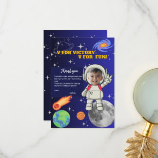 Tarjeta De Agradecimiento V de victoria V de diversión Cumpleaños de niño as