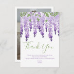 Tarjeta De Agradecimiento Wisteria acuática | Bat Mitzvah<br><div class="desc">Este diseño presenta elegantes flores de glicinia de acuarela en lavanda suave y morado con hojas verdes sobre un fondo blanco con tu mensaje de agradecimiento de Bat Mitzvah debajo. Al contrario, agrega tu foto favorita. Personalice editando el texto en los cuadros de texto y agregando la imagen. Diseñado por...</div>