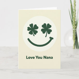 Tarjeta de amor de Nana sonriendo en círculo