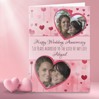 Tarjeta de aniversario de boda con tres corazones 