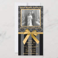 Tarjeta de aniversario de oro con damasco negro y 