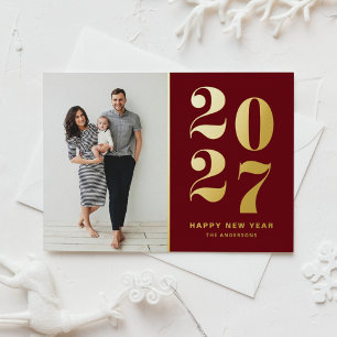 Tarjeta de Año Nuevo 2027 con tipografía negrita e